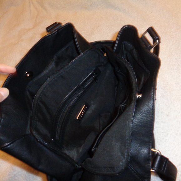 Rosetti Black Purse - Picture 7 of 9